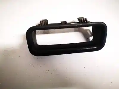 Peça sobressalente para automóvel em segunda mão plásticos por audi 80 b4 sedán (8c2) 1.9 tdi referências oem iam 893867371a