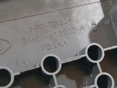 Pezzo di ricambio per auto di seconda mano plastica per ford focus iii 1.6 tdci riferimenti oem iam bm51a13200a  bm51-a13200-a, fb1aa