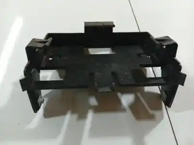 Peça sobressalente para automóvel em segunda mão plásticos por opel antara, 2010.08 --> facelift 2.2 d135kw 2010.08 --> facelift referências oem iam 95076831