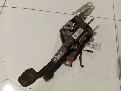 Second-hand car spare part clutch pedal for volvo v50 (545) 1.6 d oem iam references 4n517b633ek