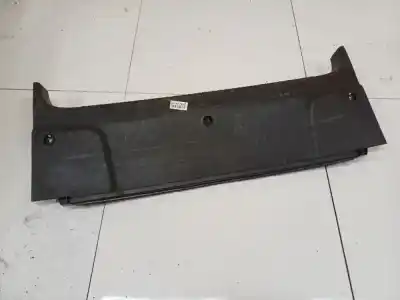 Peça sobressalente para automóvel em segunda mão plásticos por audi a2 (8z0) 1.4 referências oem iam 8z0863471