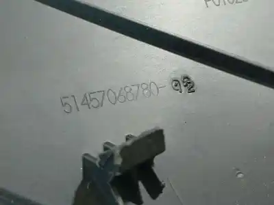 Pezzo di ricambio per auto di seconda mano plastica per bmw 1 (e81) 118 d riferimenti oem iam 51457068780  51457068780