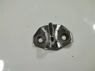 Peça sobressalente para automóvel em segunda mão peças diversas por bmw 1 (e81) 118 d referências oem iam 7010402