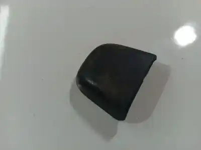 Peça sobressalente para automóvel em segunda mão plásticos por toyota ipsum (_m2_) 2.0 d (clm20_) referências oem iam 7212344020