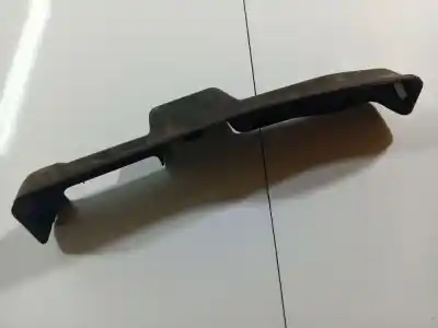 Pezzo di ricambio per auto di seconda mano plastica per toyota ipsum (_m2_) 2.0 d (clm20_) riferimenti oem iam 584420d040  58442-0d040