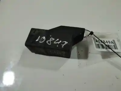 Peça sobressalente para automóvel em segunda mão caixa de pré-aquecimento por ford focus iii 1.6 tdci referências oem iam 51299049