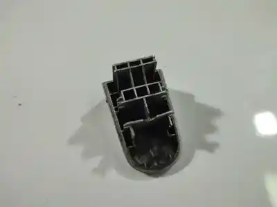 Pezzo di ricambio per auto di seconda mano pezzi vari per ford focus iii 1.6 tdci riferimenti oem iam   