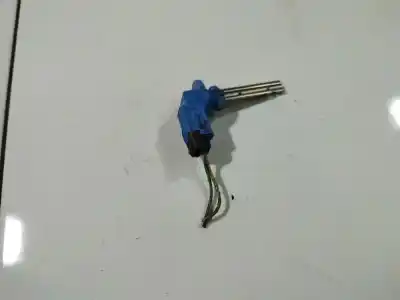 Peça sobressalente para automóvel em segunda mão sensor por ford focus iii 1.6 tdci referências oem iam 