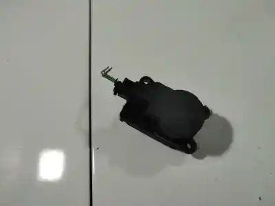 Peça sobressalente para automóvel em segunda mão motor de abertura da comporta de sofagem por ford focus iii 1.6 tdci referências oem iam av6n19e616aa