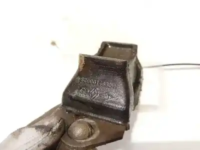 Second-hand car spare part engine support for dacia logan (ls_) 1.5 dci (ls04) oem iam references 8200014932  