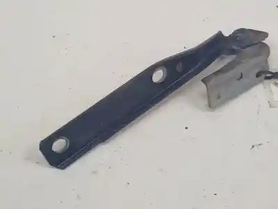 Pièce détachée automobile d'occasion charnière de capot pour audi a6 c4 (4a2) 1.9 tdi références oem iam 4a0823302f  4a0 823 302f