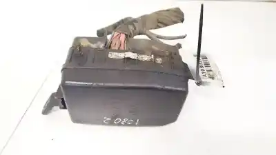 Peça sobressalente para automóvel em segunda mão caixa de fusíveis e relés por hyundai getz (tb) 1.3 referências oem iam 912101c160