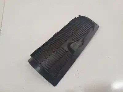 Pezzo di ricambio per auto di seconda mano plastica per audi a2 (8z0) 1.4 riferimenti oem iam 8z0863989  8z0 863 989
