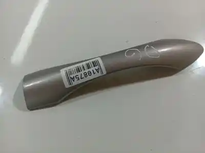 Pezzo di ricambio per auto di seconda mano plastica per toyota auris (_e15_) 1.4 d-4d (nde150_) riferimenti oem iam 7464512020