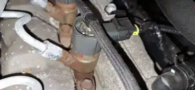 Peça sobressalente para automóvel em segunda mão injetor por kia cee'd fastback (ed) 1.6 crdi 115 referências oem iam 0445110256