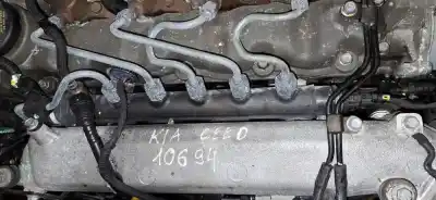 Second-hand car spare part distributor pipe for kia cee'd fastback (ed) 1.6 crdi 115 oem iam references   