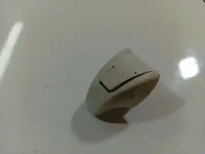 Peça sobressalente para automóvel em segunda mão plásticos por ford focus iii 1.6 tdci referências oem iam bm51a290c14abv