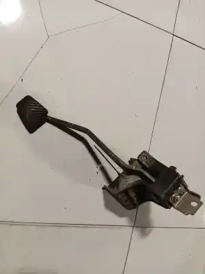 Pezzo di ricambio per auto di seconda mano pedale della frizione per hyundai i30 1.6 crdi cat riferimenti oem iam 