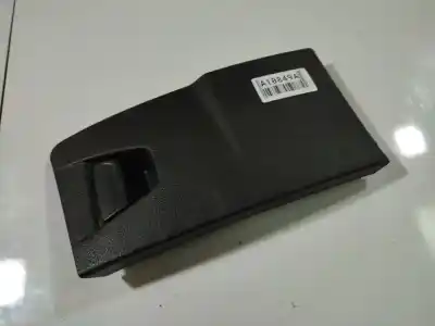 Peça sobressalente para automóvel em segunda mão plásticos por ford focus iii 1.6 tdci referências oem iam 