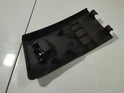 Pezzo di ricambio per auto di seconda mano plastica per ford focus iii 1.6 tdci riferimenti oem iam   