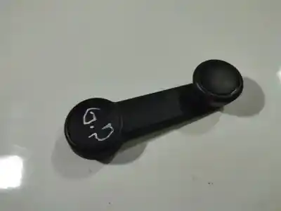 Peça sobressalente para automóvel em segunda mão manivela / manipulo do vidro dianteiro esquerdo por ford focus iii 1.6 tdci referências oem iam 