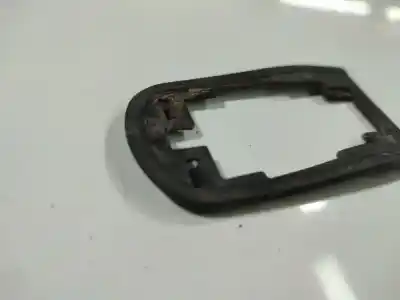 Pezzo di ricambio per auto di seconda mano pezzi vari per ford focus iii 1.6 tdci riferimenti oem iam bm51r22042bc  bm51 r22042 bc