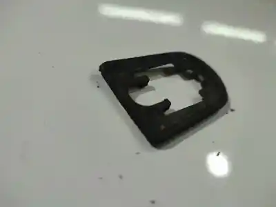 Pezzo di ricambio per auto di seconda mano pezzi vari per ford focus iii 1.6 tdci riferimenti oem iam 3m51r22042a  3m51r22042a