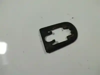 Pezzo di ricambio per auto di seconda mano pezzi vari per ford focus iii 1.6 tdci riferimenti oem iam 3m51r22042a  3m51r22042a