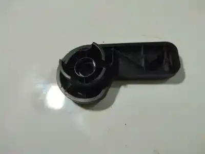 Pezzo di ricambio per auto di seconda mano plastica per ford focus iii 1.6 tdci riferimenti oem iam 168626a  168626-a