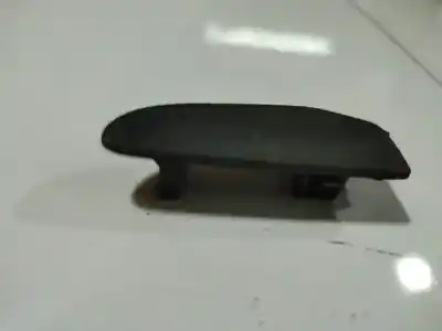 Pezzo di ricambio per auto di seconda mano plastica per ford focus iii 1.6 tdci riferimenti oem iam bm51a237n25abw  bm51-a237n25-a bw