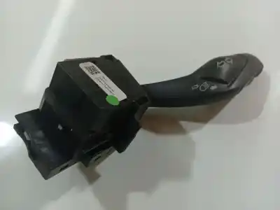 Peça sobressalente para automóvel em segunda mão comutador de piscas  por ford focus iii 1.6 tdci referências oem iam av6t13335ad