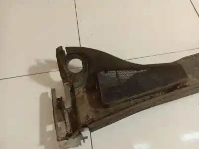 Peça sobressalente para automóvel em segunda mão grelha torpedo curcuvan por ford focus iii 1.6 tdci referências oem iam bm51a02476af  bm51-a02476-af