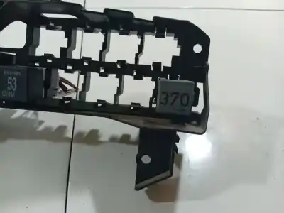 Second-hand car spare part fuse box unit for audi a2 (8z0) 1.4 oem iam references 8z1937503  8z1937503