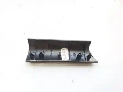 Pezzo di ricambio per auto di seconda mano plastica per volvo v50 (545) 1.6 d riferimenti oem iam 8679427  