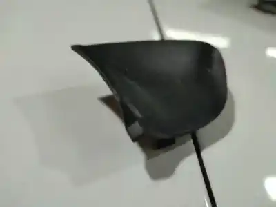 Pezzo di ricambio per auto di seconda mano plastica per toyota ipsum (_m2_) 2.0 d (clm20_) riferimenti oem iam   