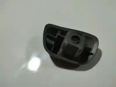 Pezzo di ricambio per auto di seconda mano plastica per toyota ipsum (_m2_) 2.0 d (clm20_) riferimenti oem iam   