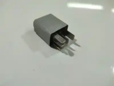 Pezzo di ricambio per auto di seconda mano relè per bmw 3 (e30) m3 2.3 riferimenti oem iam 13100504  13100504, 677.20, 67720
