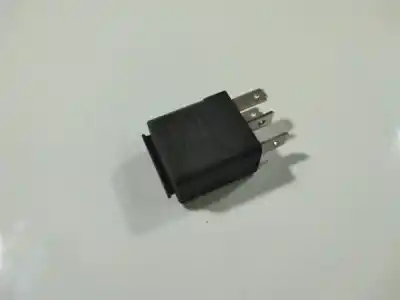 Second-hand car spare part relay for bmw 3 (e30) m3 2.3 oem iam references 24435922  24435922, 702.20, 12v 20a, 70220, 12v20a