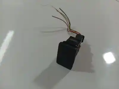 Pezzo di ricambio per auto di seconda mano interruttore per toyota auris (_e15_) 1.4 d-4d (nde150_) riferimenti oem iam 15b116