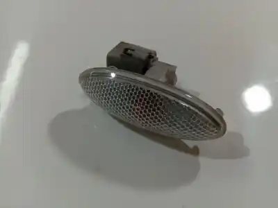 Pezzo di ricambio per auto di seconda mano lampada laterale destra per toyota auris (_e15_) 1.4 d-4d (nde150_) riferimenti oem iam 12513