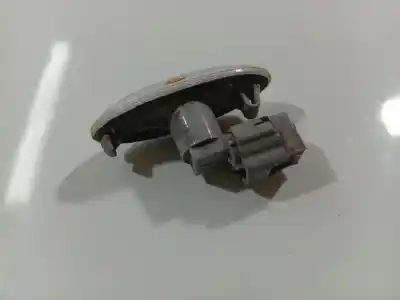 Peça sobressalente para automóvel em segunda mão farolim do lado direito por toyota auris (_e15_) 1.4 d-4d (nde150_) referências oem iam 12513  12513