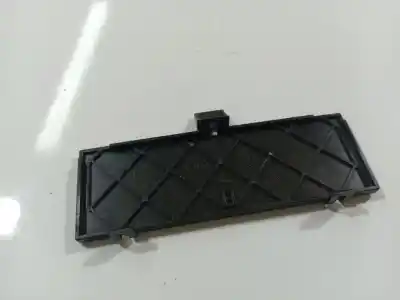 Pezzo di ricambio per auto di seconda mano plastica per toyota auris (_e15_) 1.4 d-4d (nde150_) riferimenti oem iam 3489  3489