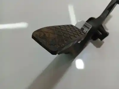 Автозапчасти б/у педаль газа за audi a4 avant (b5) 1.8 ссылки oem iam 8d1721506h  8d1721506 h