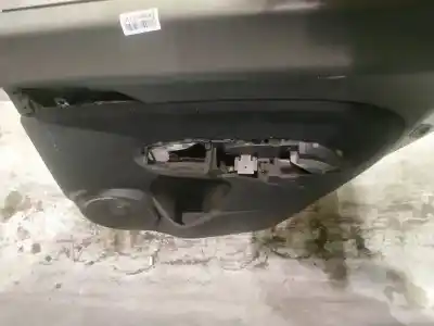 Автозапчастина б/у обликка задніх правіх дверей для renault clio i (b/c57_, 5/357_) 1.8 (b/c57c, b/c57u) посилання на oem iam   