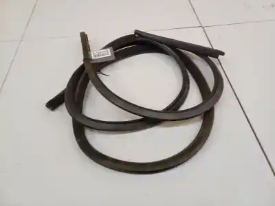 Peça sobressalente para automóvel em segunda mão junta vedante da porta por audi a2 (8z0) 1.4 referências oem iam 