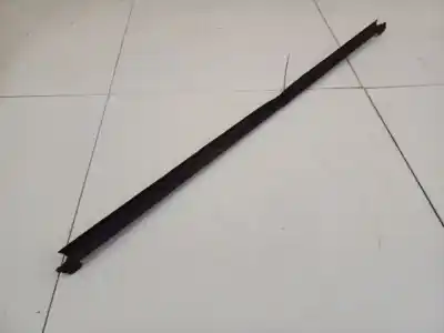 Peça sobressalente para automóvel em segunda mão plásticos por peugeot 1007 (km_) 1.4 hdi referências oem iam 9646450880