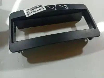 Peça sobressalente para automóvel em segunda mão plásticos por toyota ipsum (_m2_) 2.0 d (clm20_) referências oem iam istr572194