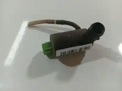 Peça sobressalente para automóvel em segunda mão motor limpa vidros por toyota avensis (_t25_) 2.2 d-cat (adt251_) referências oem iam 