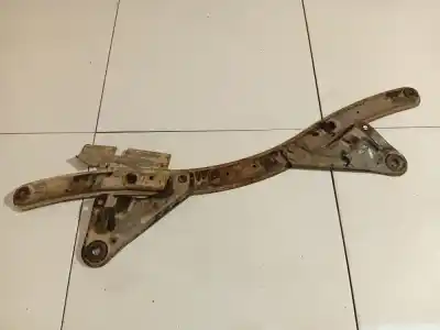 Peça sobressalente para automóvel em segunda mão plásticos por ford focus iii 1.6 tdci referências oem iam 