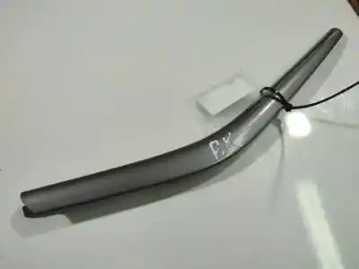 Peça sobressalente para automóvel em segunda mão plásticos por ford focus iii 1.6 tdci referências oem iam m51a24185b0